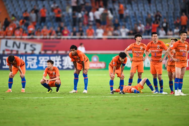 Vĩnh Dạ Thần Hành